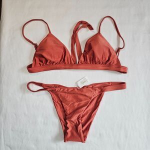 NWT B. Swim 2 Piece Bikini Swimsuit in Shiny Coral Orange sz M
